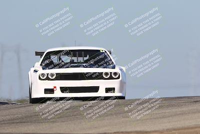 media/Oct-26-2025-CalClub SCCA (Sun) [[8ce1e69566]]/Group 4/Grapevine/